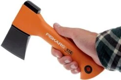 Fiskars X5 Leisure Axe -Victorinox || Böker || DMT Sales F121121 05 fiskars x5 versie 2 f121121 05
