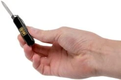 Victorinox Classic Gold Ingot 1gr 0.6203.87 Swiss Pocket Knife -Victorinox || Böker || DMT Sales VT0 6203 87 06 victorinox