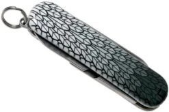 Victorinox Classic SD Eagle Flight Limited Edition 2021 0.6223.L2102 Swiss Pocket Knife -Victorinox || Böker || DMT Sales VT0 6223 L2102 04 victorinox