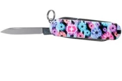 Victorinox Classic SD Dynamic Floral Limited Edition 2021 0.6223.L2107 Swiss Pocket Knife -Victorinox || Böker || DMT Sales VT0 6223 L2107 03 victorinox